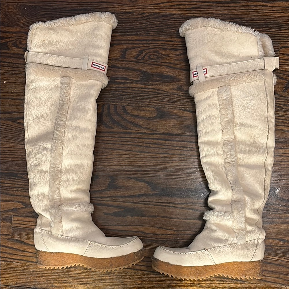Unique Hunter boots
